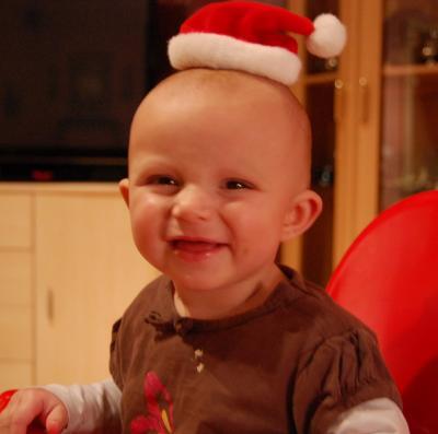 Bild zu Darf ich Euch meinen "Engel" Marina zeigen? Ich könnt sie fressen :-) - Forum für April - Mamis