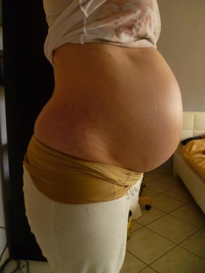 Bild zu Bauchbild^^ - Forum für April - Mamis