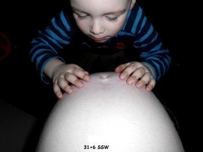 Bild zu Bauchfotos - Forum für April - Mamis