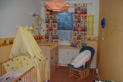 Bild zu auch mal Kinderzimmer zeigen - Forum für April - Mamis