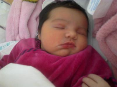 Bild zu bilder von meiner kleinen :) - Forum für April - Mamis