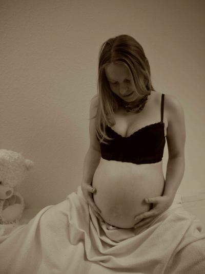 Bild zu auch babybauchfotos zeigen will :-) - Forum für April - Mamis