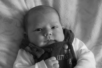 Bild zu nochmal ein Foto meiner Süssen - Forum für April - Mamis