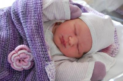 Bild zu kurzer Geburtsbericht und Foto - Forum für April - Mamis