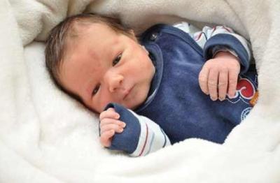 Bild zu unser sonnenschein ist da - Forum für April - Mamis