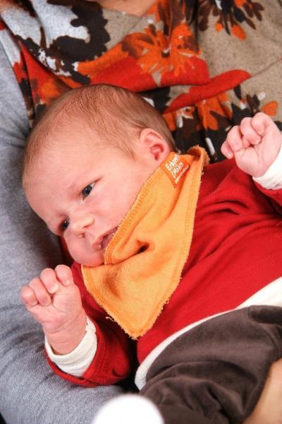 Bild zu keno, der kleine grinch - Forum für April - Mamis