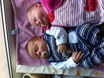 Bild zu Guckt mal, das erste Traumpaar im Forum! ;-) - Forum für April - Mamis