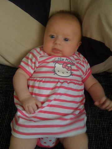 Bild zu Auch mal meine Süße zeigen mag - Forum für April - Mamis