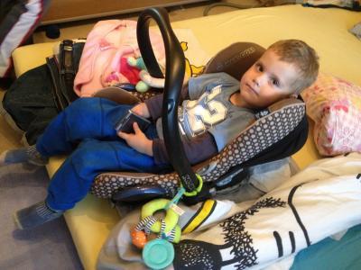 Bild zu Mein Baby ist schob zu groß für den MaxiCosi - Forum für April - Mamis