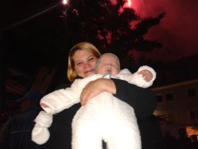 Bild zu Kirmes Feuerwerk =) - Forum für April - Mamis