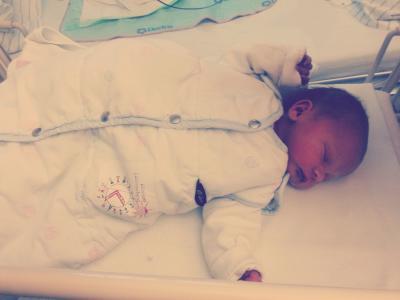 Bild zu ~ Ausgekugelt ~ - Forum für April - Mamis