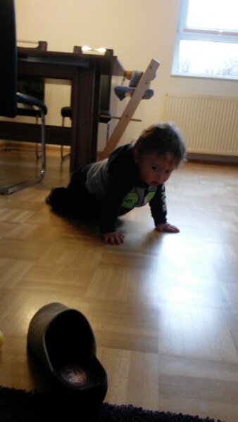 Bild zu Krabbeln - Forum für April - Mamis