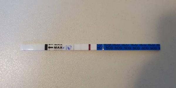 Bild zu ES+10 erster Test :) - Forum für April - Mamis