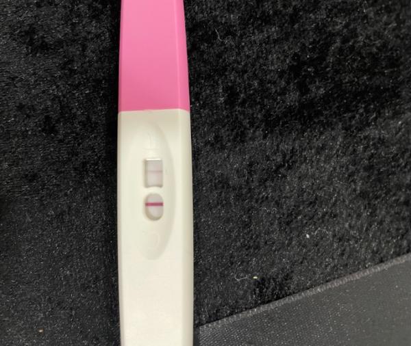 Bild zu Was denkt ihr? Positiv? - Forum für April - Mamis