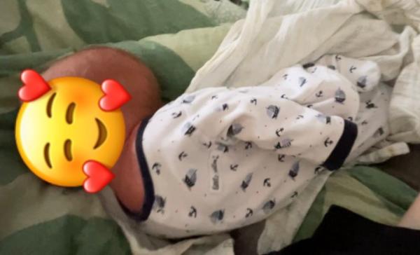 Bild zu Kopf überstrecken - Forum für April - Mamis