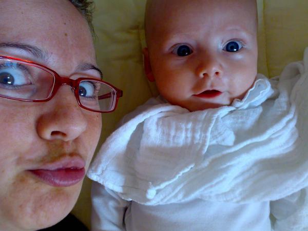 Bild zu umfrage: wessen kinder schlafen denn schon??? - Forum für Mai - Mamis