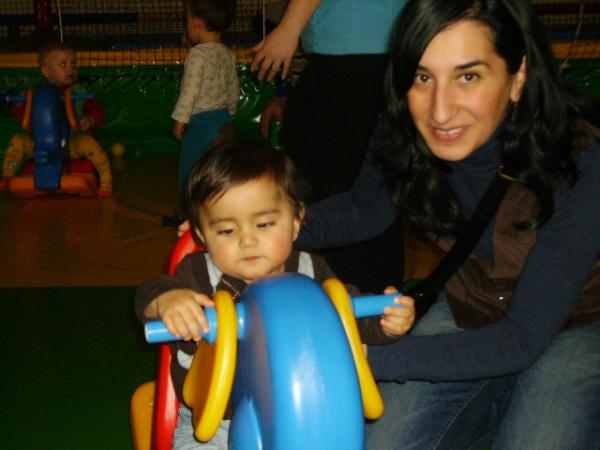 Bild zu Zurück vom Spielcenter und Bilder... - Forum für Mai - Mamis