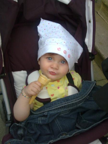 Bild zu Reden eure Babys schon alle oder??? - Forum für Mai - Mamis