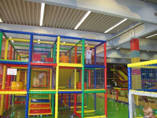 Bild zu Waren gestern im INdoorspielplatz. - Forum für Mai - Mamis