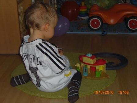 Bild zu