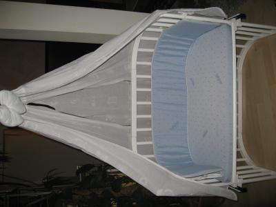 Bild zu Bettchen für Junus gekauft! - Forum für Mai - Mamis