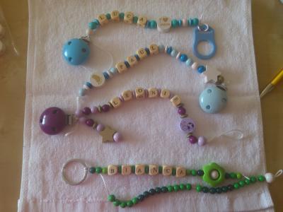 Bild zu Individuelle Schnullerketten, Greifringe,Schlüsselanhänger, Zahlenketten... - Forum für Mai - Mamis