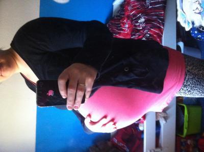 Bild zu Grade mal ein Foto gemacht - Forum für Mai - Mamis