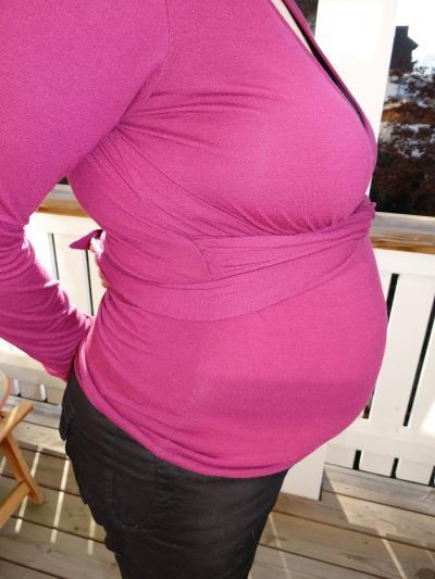 Bild zu Bauchbild aus 24+6 - Forum für Mai - Mamis