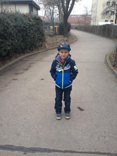 Bild zu
