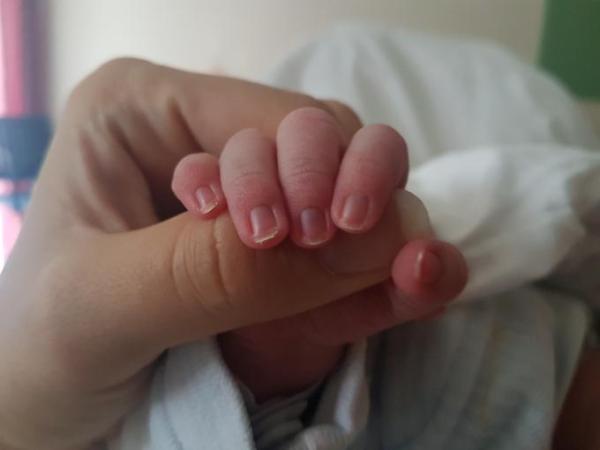 Bild zu LOU ANNA kam am letzten Apriltag - Forum für Mai - Mamis