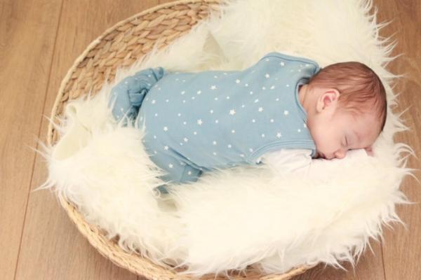 Bild zu Babyshooting - Forum für Mai - Mamis