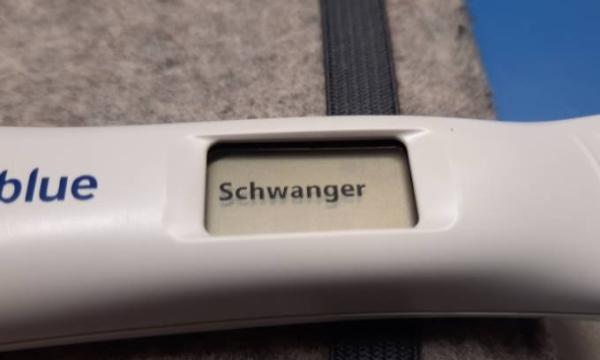 Bild zu Glücklich :) - Forum für Mai - Mamis
