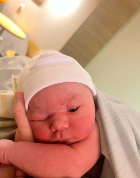 Bild zu Wir haben es geschafft! Der kleine Nelio ist da ❤️ - Forum für Mai - Mamis