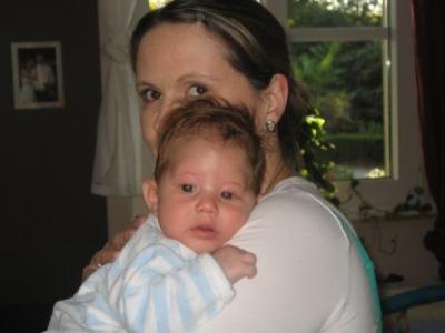 Bild zu Zeigt doch auch mal aktuelle Fotos :-) Hier ist eins von Milan - Forum für Juni - Mamis