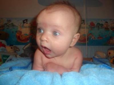 Bild zu vom Bauch auf den Rücken - Forum für Juni - Mamis