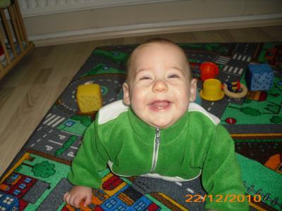 Bild zu Haben unseren Spieleteppich - Forum für Juni - Mamis