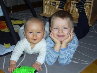 Bild zu Na dann ziehe ich auch noch hinter! :-) - Forum für Juni - Mamis