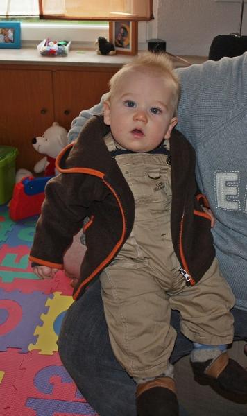 Bild zu mal wieder ein neues Bild von Paul :-) - Forum für Juni - Mamis