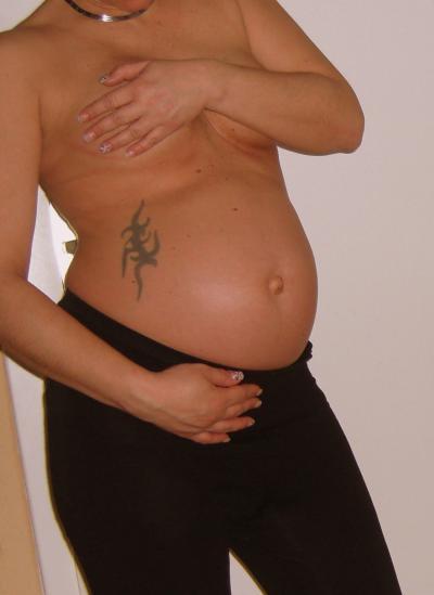 Bild zu Mal wieder ein Bauchbild..... - Forum für Juni - Mamis
