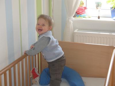 Bild zu Schaut mal, Milan ist jetzt stolzer Besitzer eines.... - Forum für Juni - Mamis