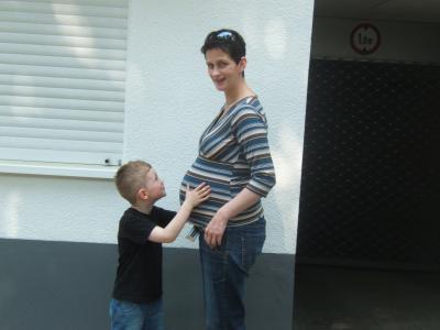 Bild zu meine Kugel.... - Forum für Juni - Mamis