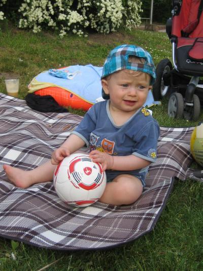 Bild zu mein kleiner rabauke :-) - Forum für Juni - Mamis