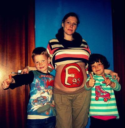 Bild zu bemalter Babybauch;) - Forum für Juni - Mamis