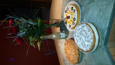 Bild zu Kuchen und Hugo für alle ♡ - Forum für Juni - Mamis
