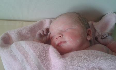 Bild zu Lia ist da :) - Forum für Juni - Mamis