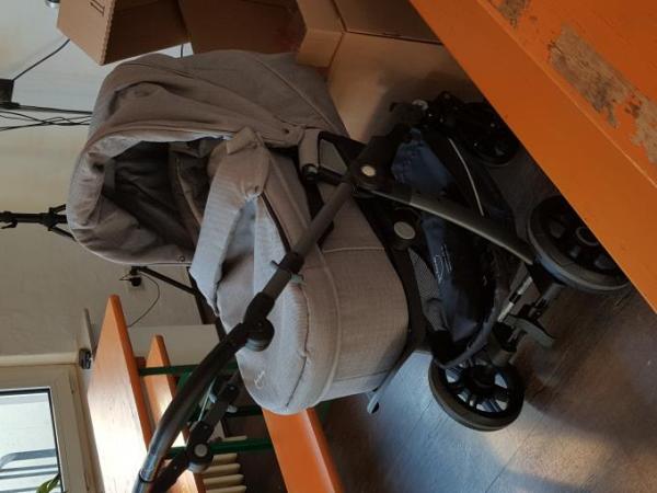 Bild zu