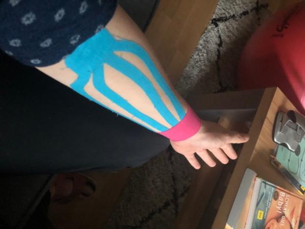 Bild zu Taube Hand/ Karpaltunnelsyndrom - Forum für Juni - Mamis