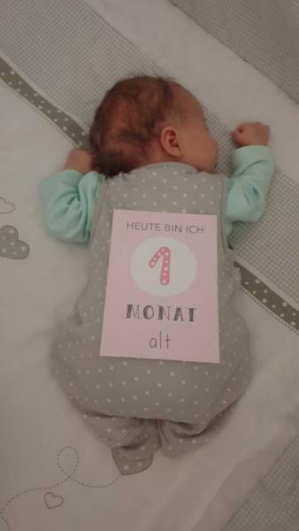 Bild zu Schon 4 Wochen alt.... - Forum für Juni - Mamis
