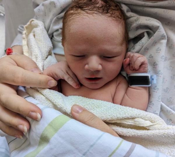 Bild zu Ausgekugelt am ET ♥️ - Forum für Juni - Mamis