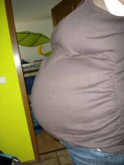 Bild zu Ein letztes Bauchbild auch von mir - Forum für Juli - Mamis